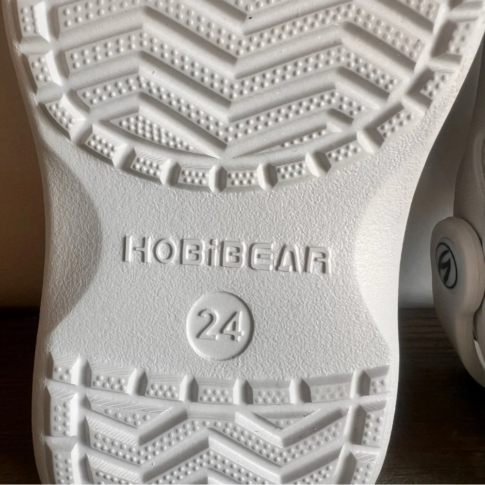 HOBIBEAR Kids Slip On Clogs Size 24 aka 8 #B1802A